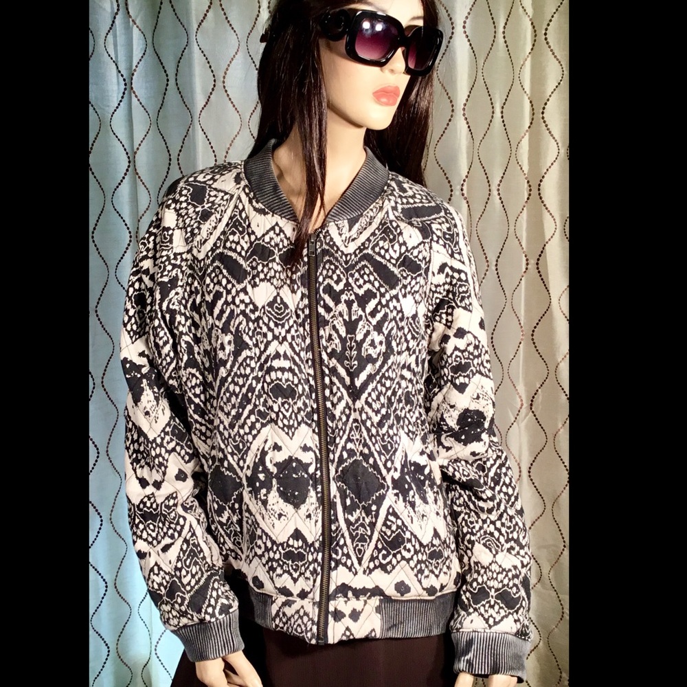 Free People Black Beige Zip Up Quilt BOHO Jacket M